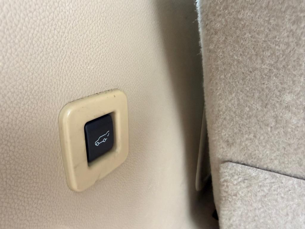 Ford Expedition  2012