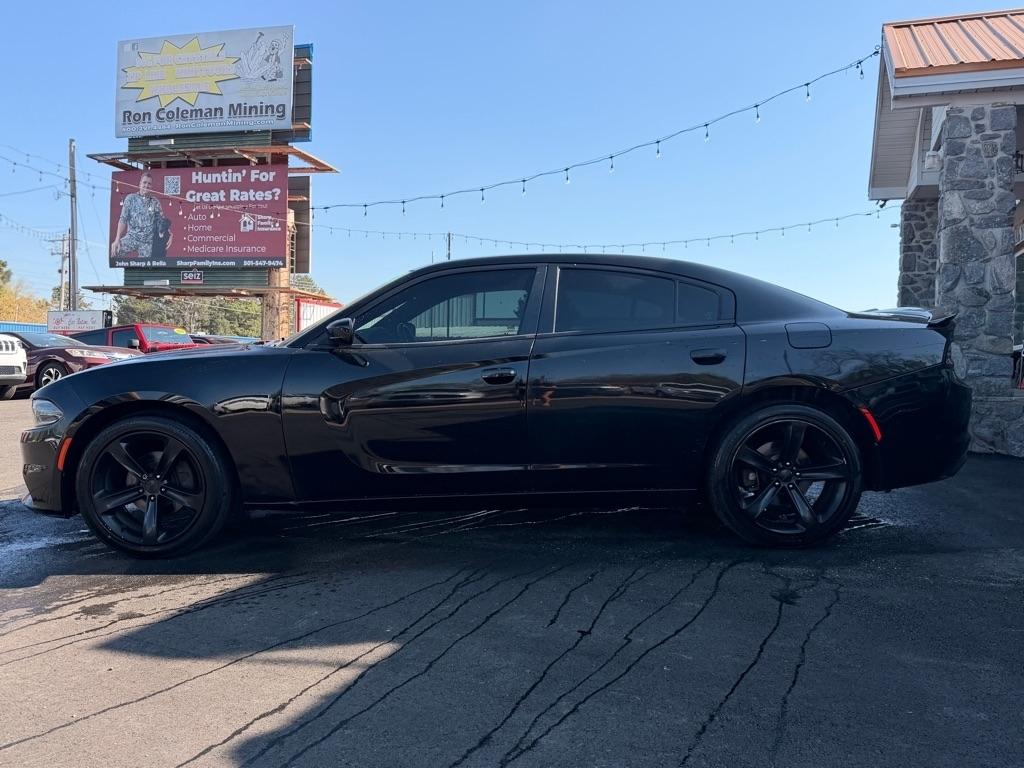 Dodge Charger  2017