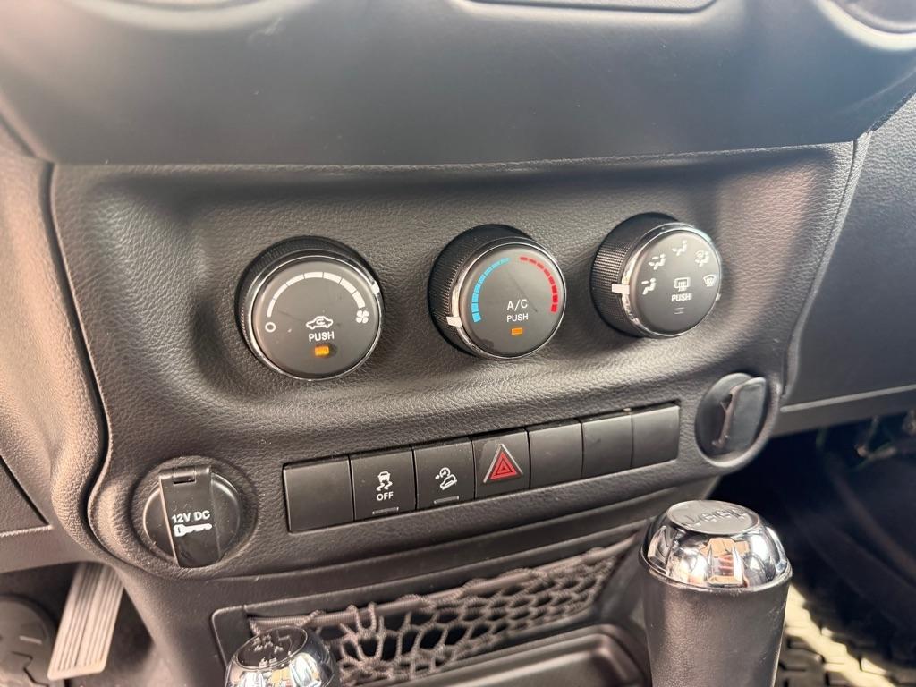 Jeep Wrangler  2013