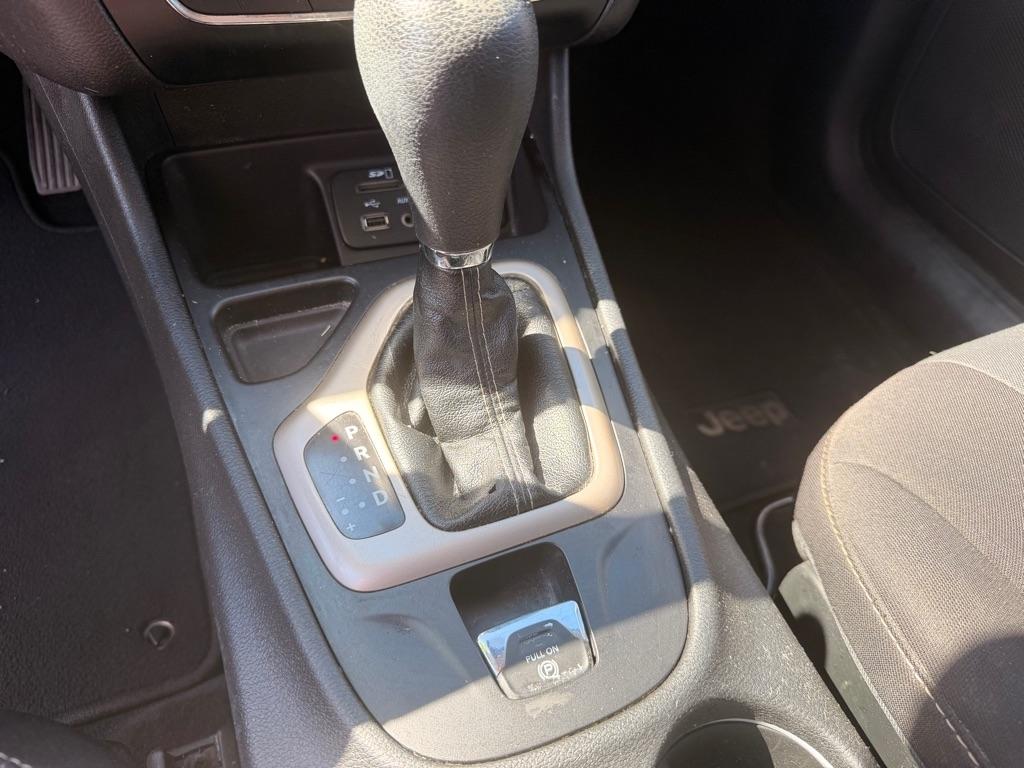 Jeep Cherokee  2017