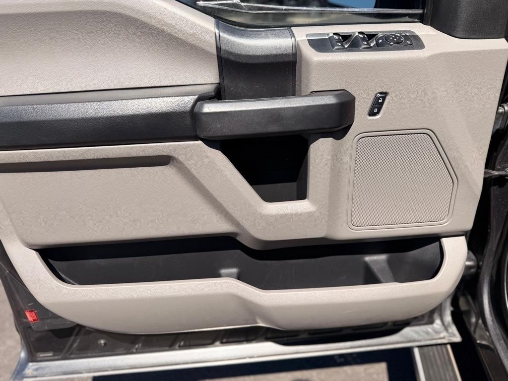 Ford F-150  2016