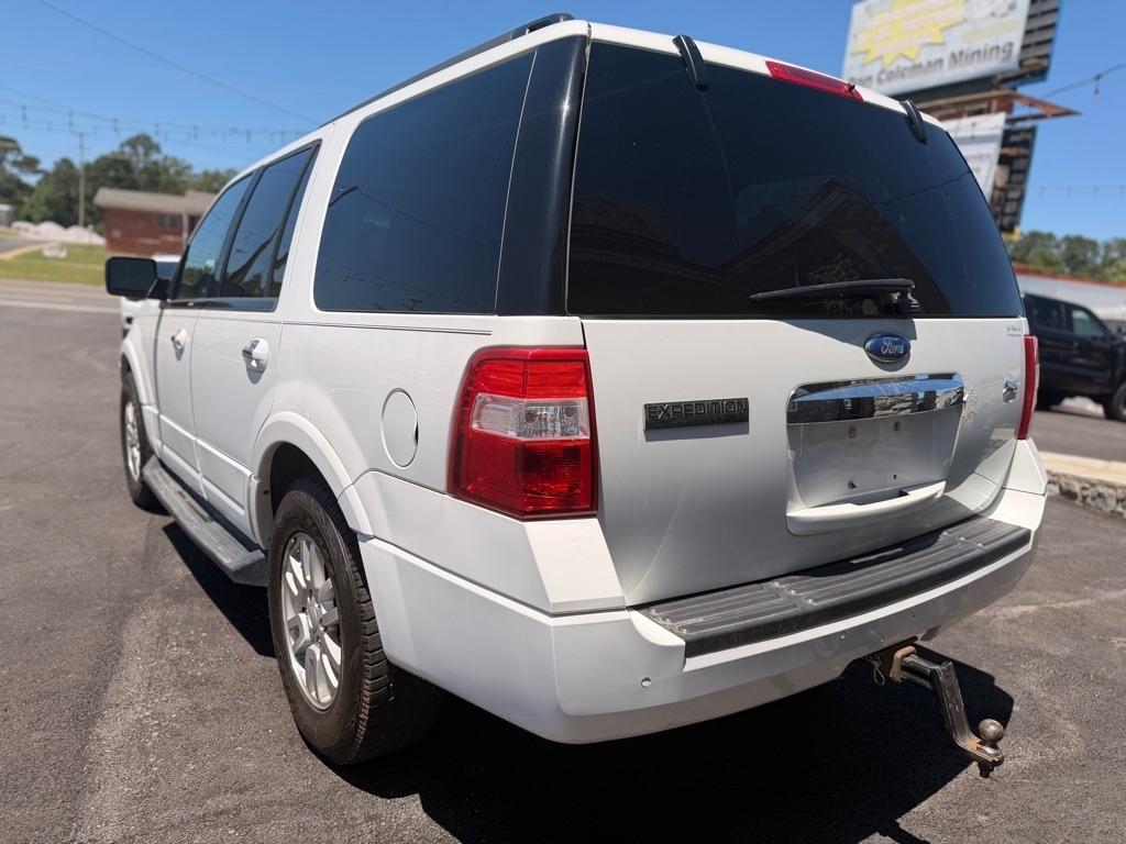 Ford Expedition  2011