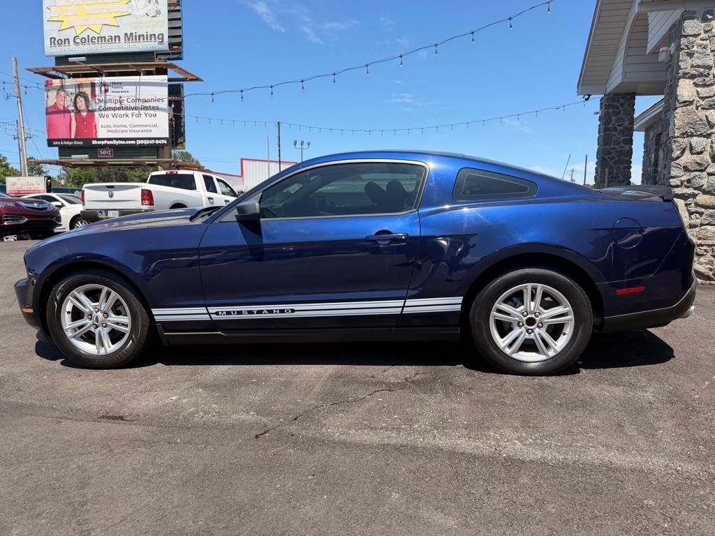 Ford Mustang  2011