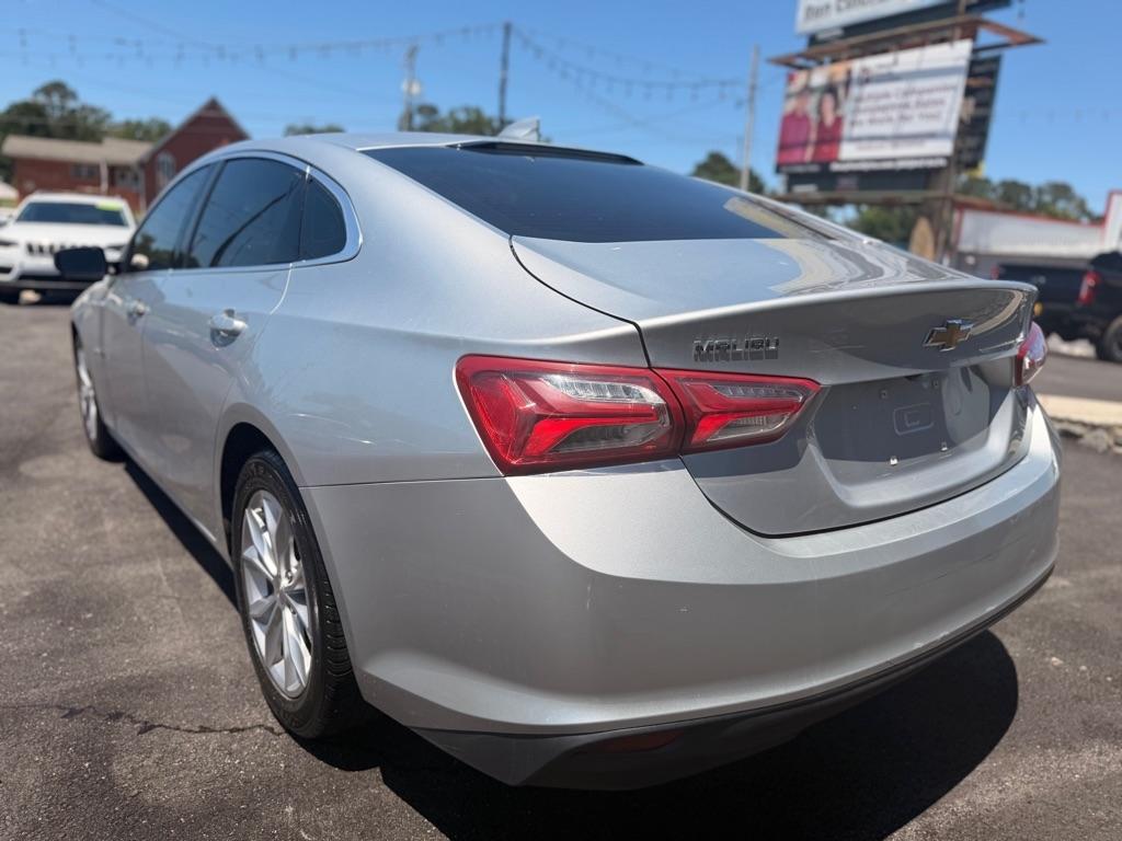 Chevrolet Malibu  2021