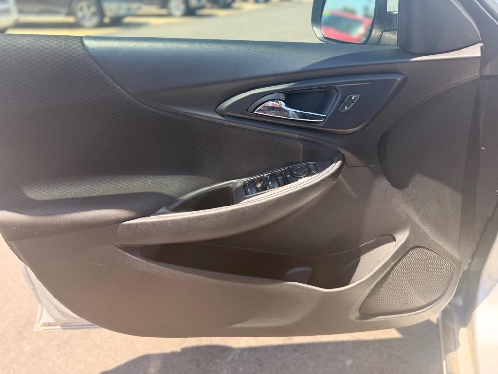 Chevrolet Malibu  2021