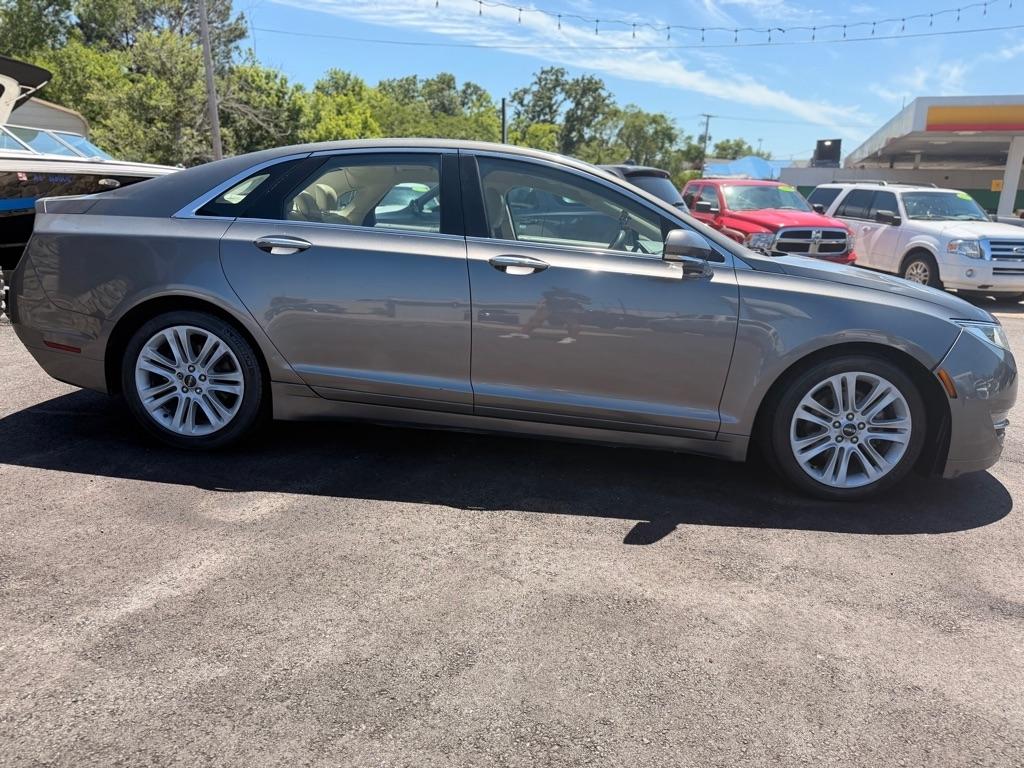 Lincoln MKZ Hybrid  2014