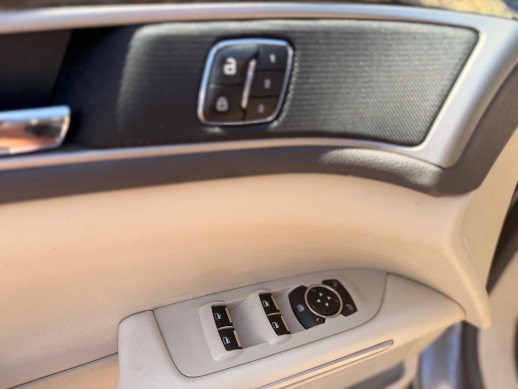 Lincoln MKZ Hybrid  2014