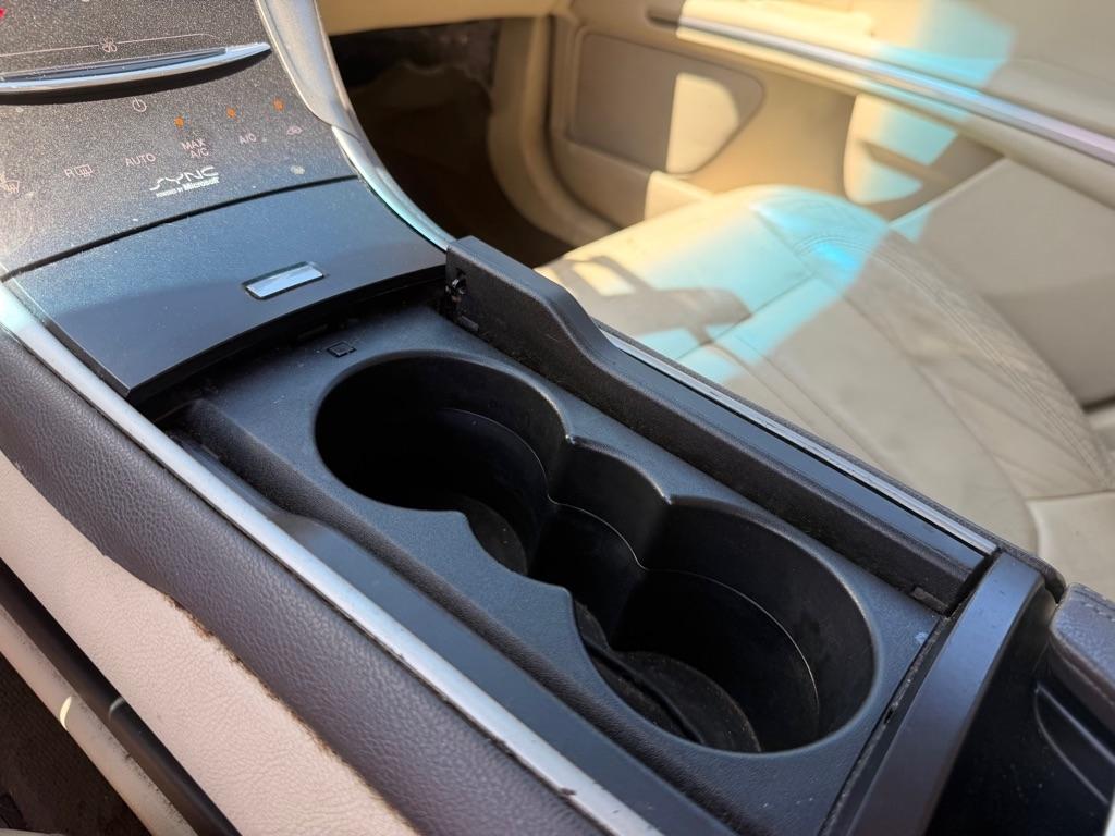Lincoln MKZ Hybrid  2014