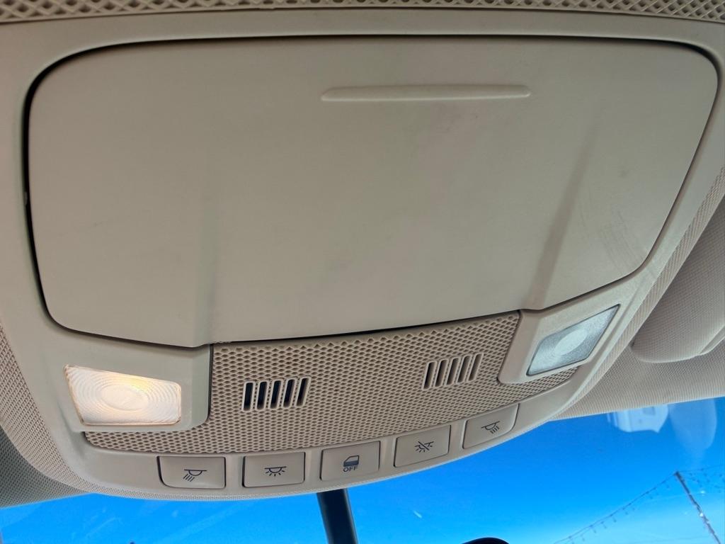 Lincoln MKZ Hybrid  2014
