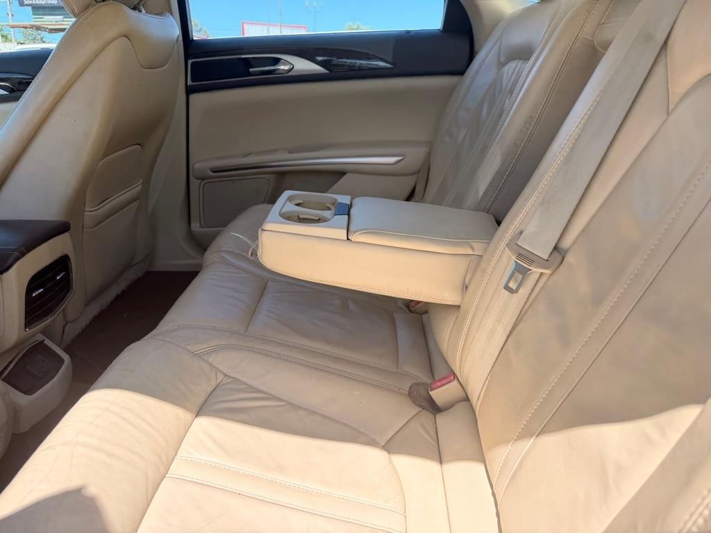 Lincoln MKZ Hybrid  2014