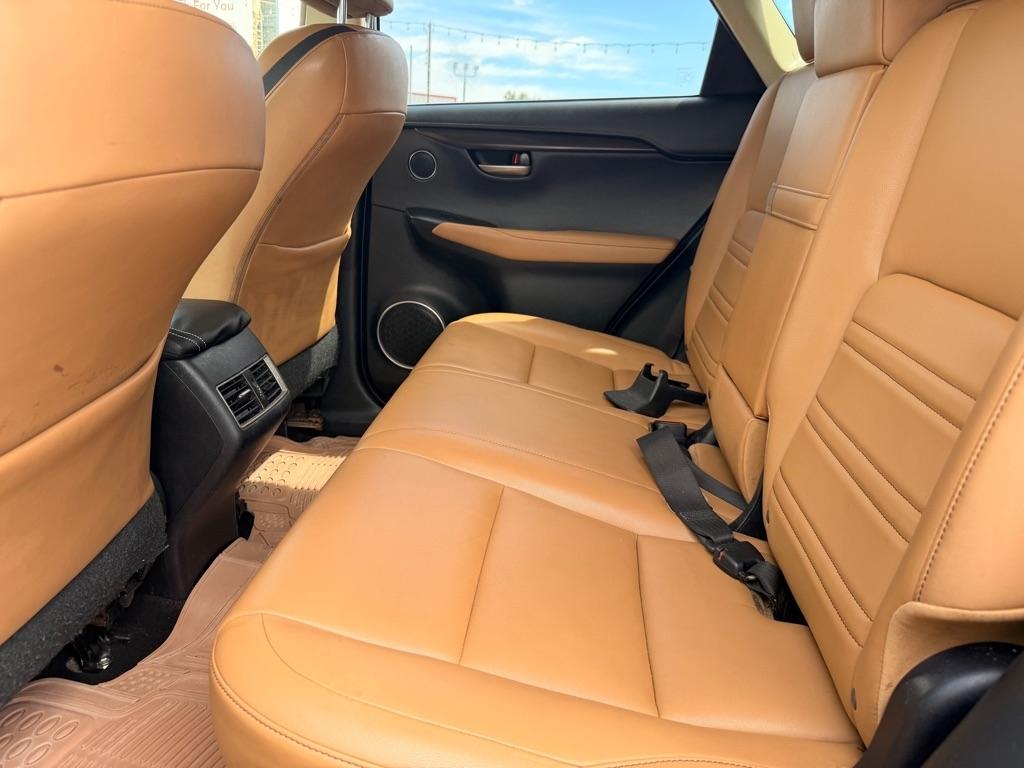 Lexus NX 200t  2016