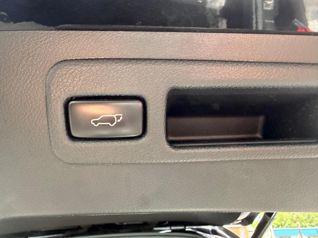 Lexus NX 200t  2016
