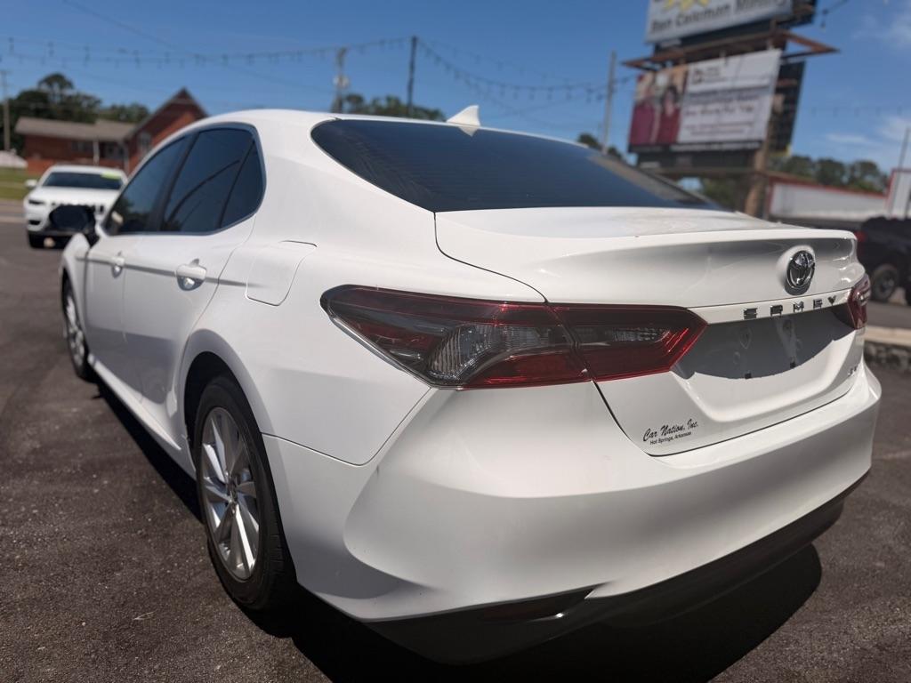 Toyota Camry  2021