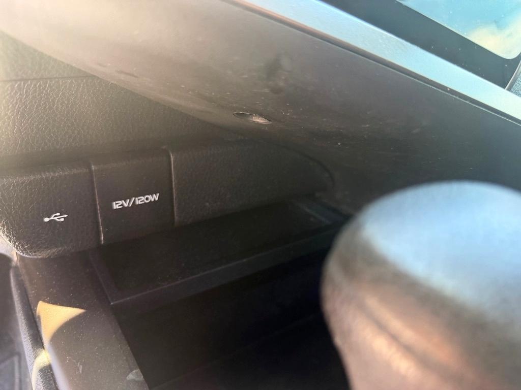 Toyota Camry  2021