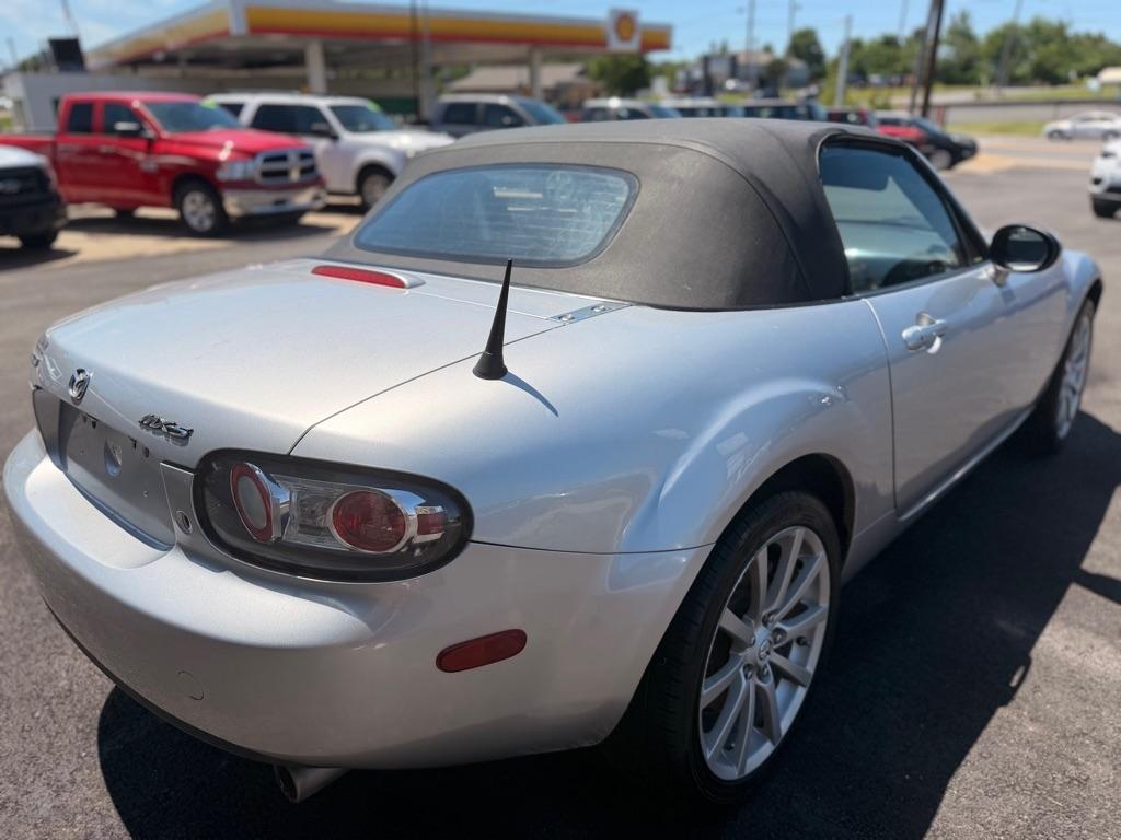 Mazda MX-5 Miata  2008