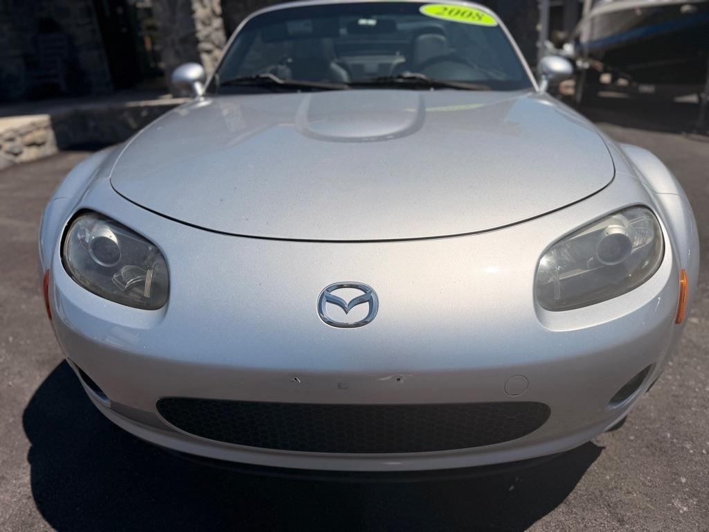 Mazda MX-5 Miata  2008