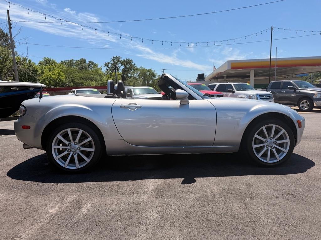 Mazda MX-5 Miata  2008