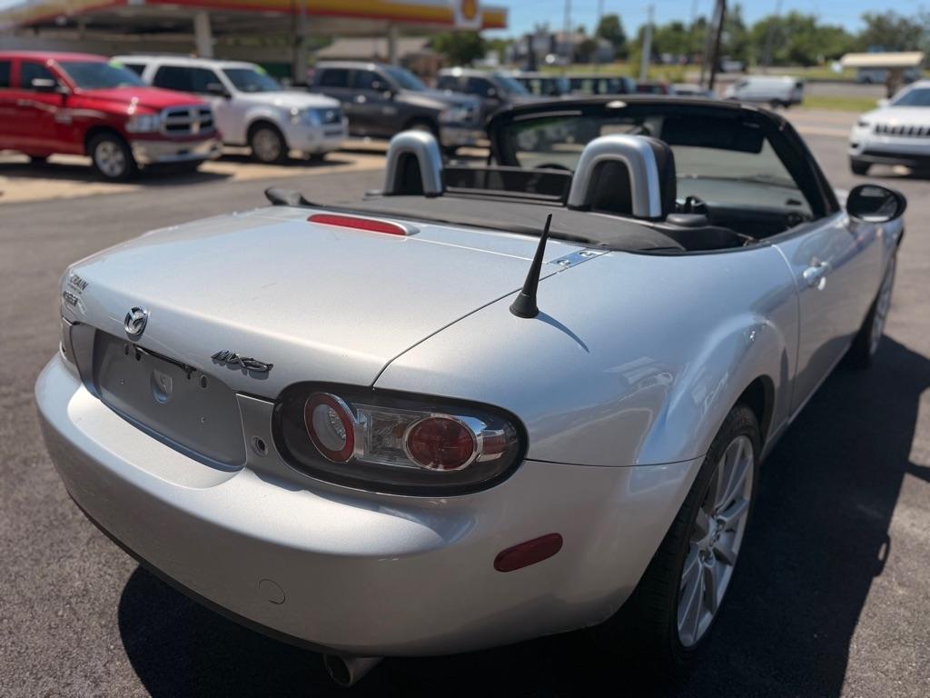 Mazda MX-5 Miata  2008