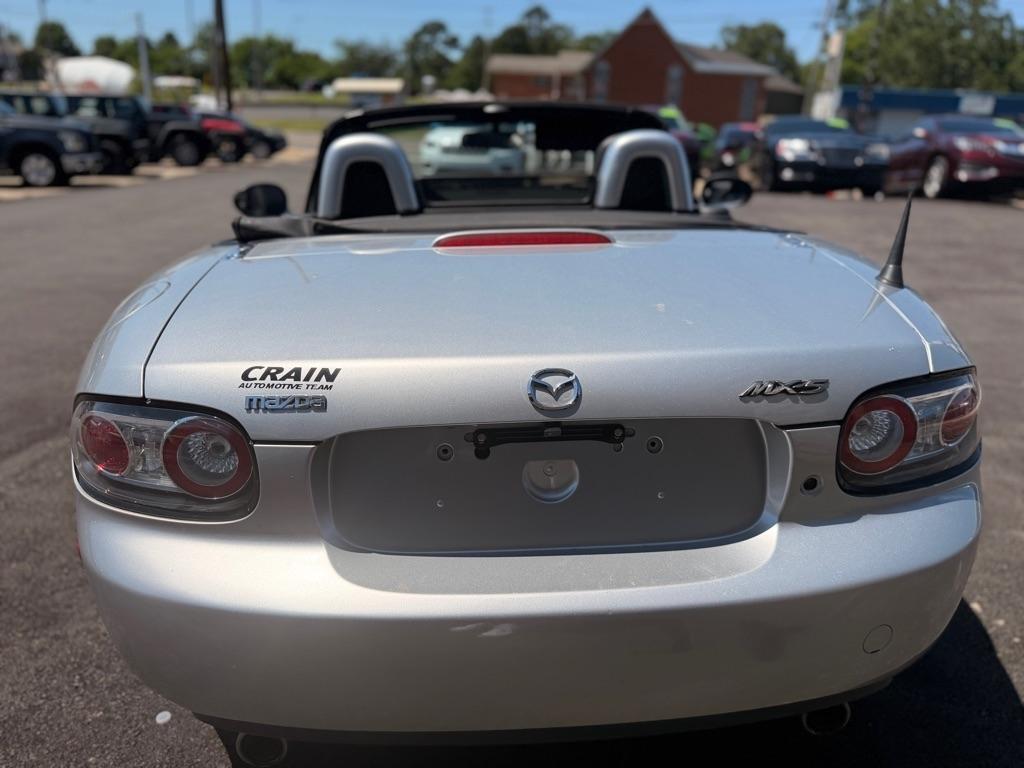 Mazda MX-5 Miata  2008
