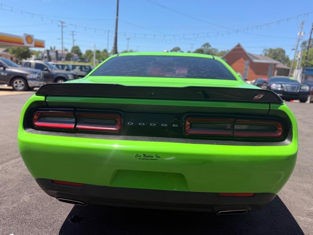 Dodge Challenger  2019