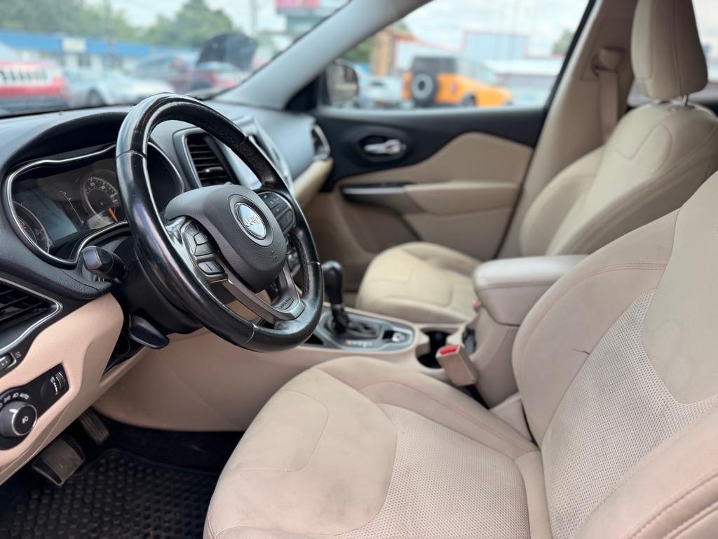 Jeep Cherokee  2019