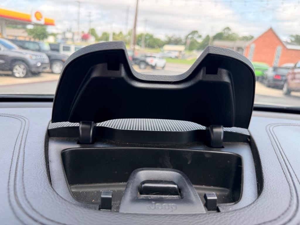 Jeep Cherokee  2019