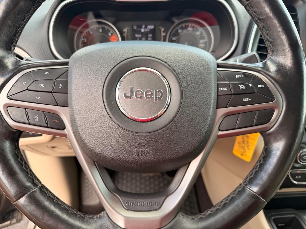 Jeep Cherokee  2019