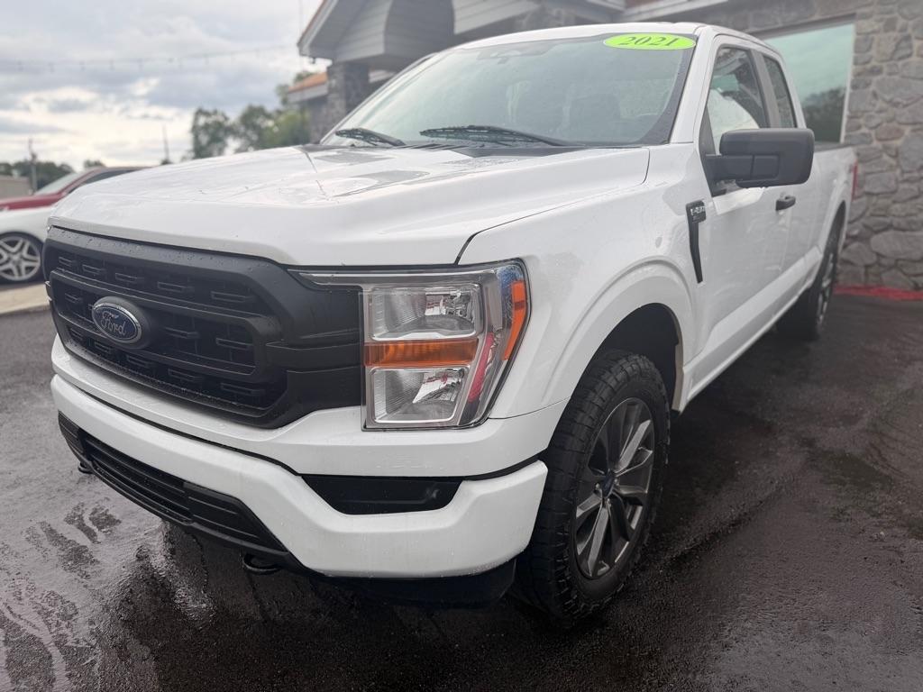 Ford F-150  2021