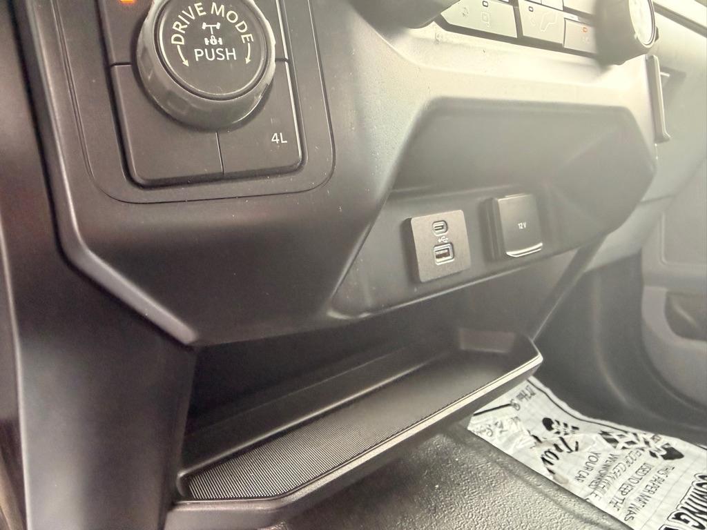 Ford F-150  2021