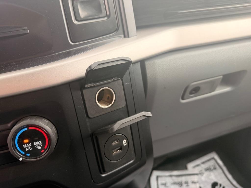 Ford F-150  2021