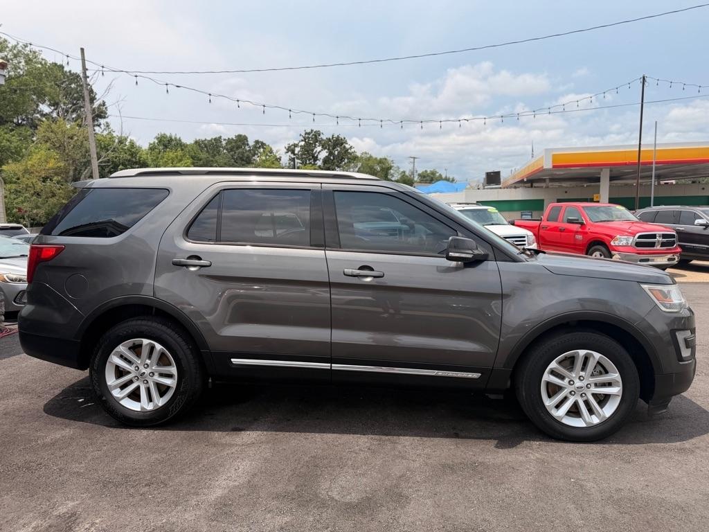 Ford Explorer  2017