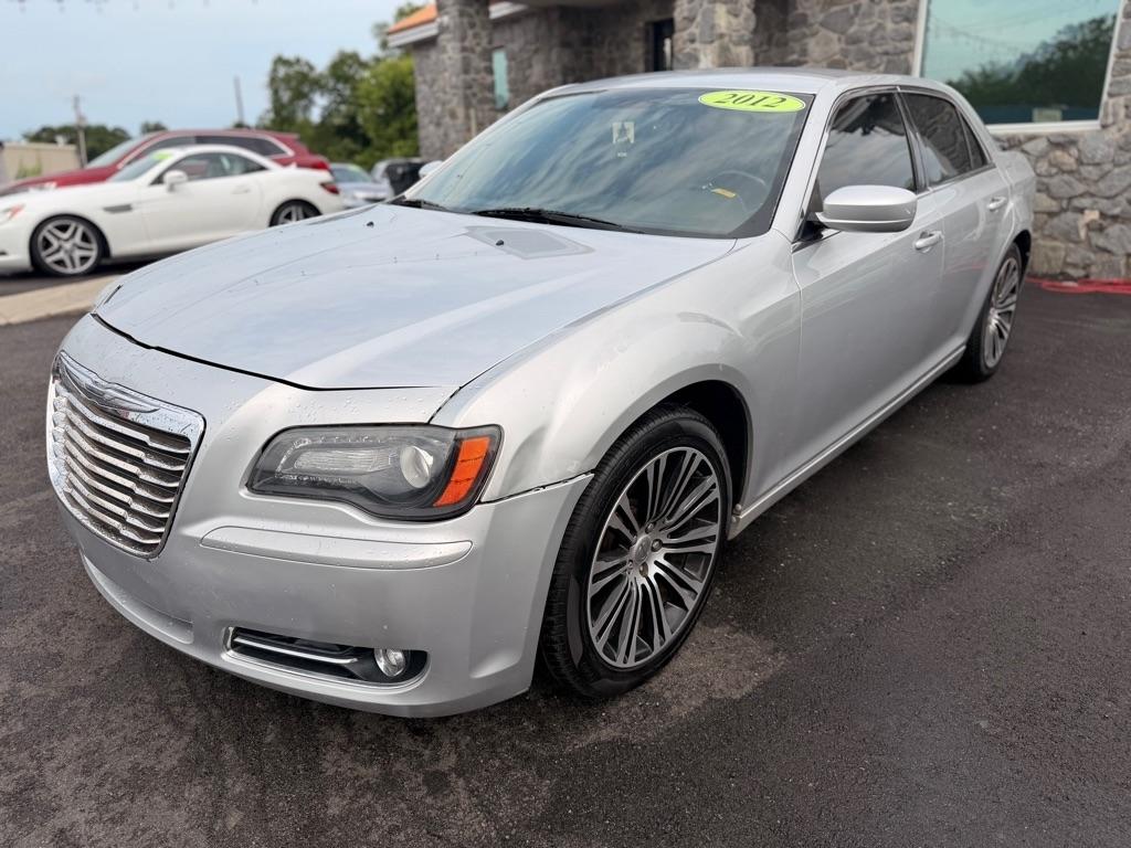 Chrysler 300  2012
