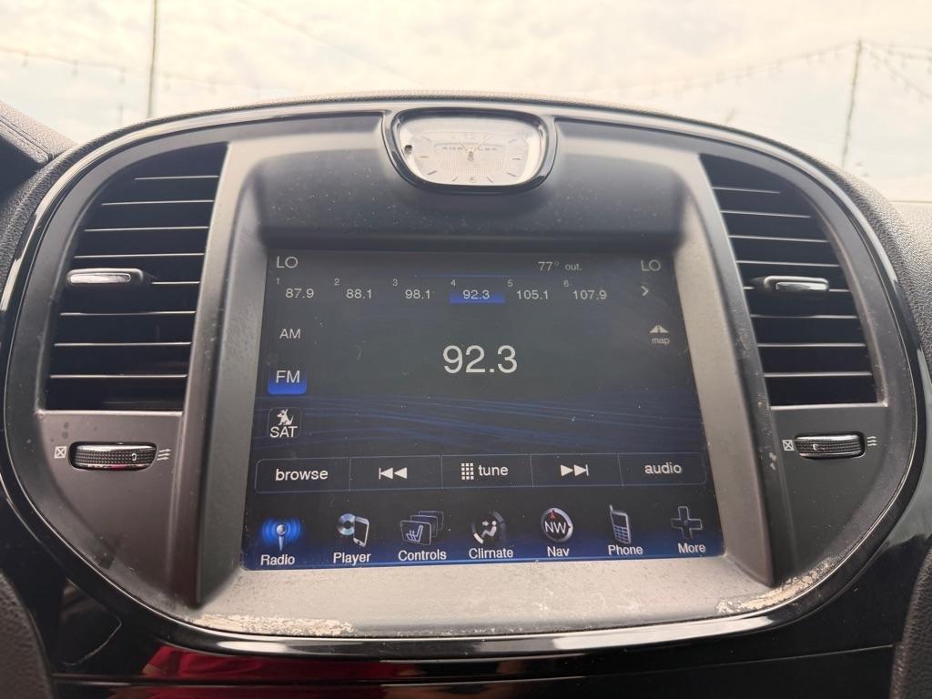 Chrysler 300  2012
