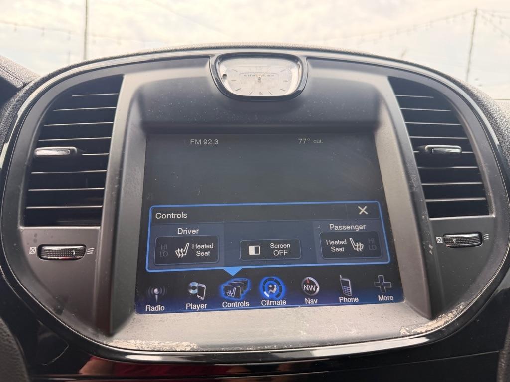 Chrysler 300  2012
