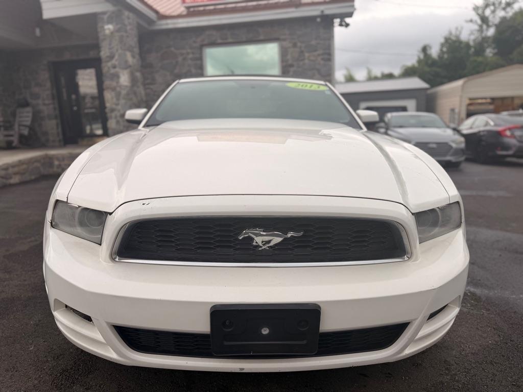 Ford Mustang  2013