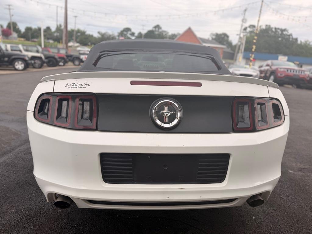 Ford Mustang  2013
