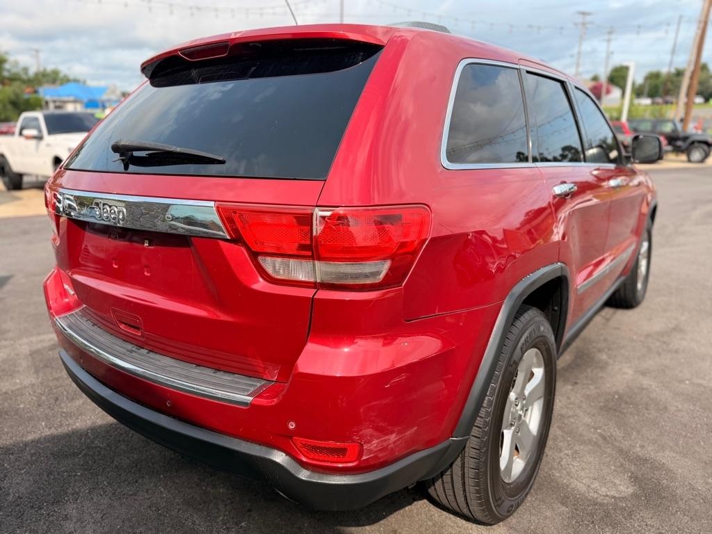 Jeep Grand Cherokee  2011