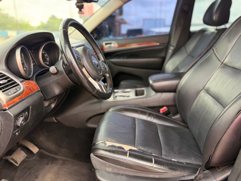 Jeep Grand Cherokee  2011