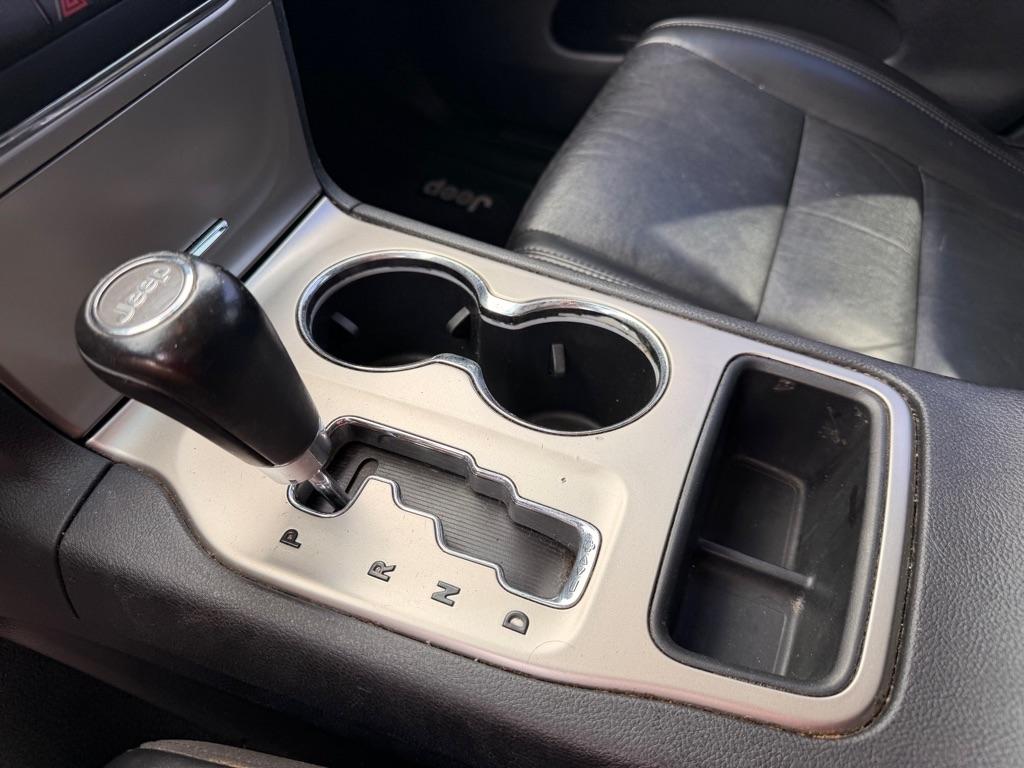 Jeep Grand Cherokee  2011