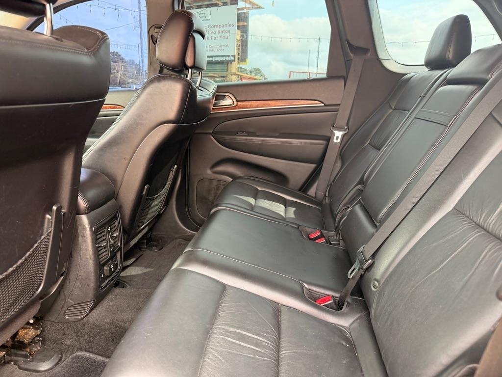 Jeep Grand Cherokee  2011