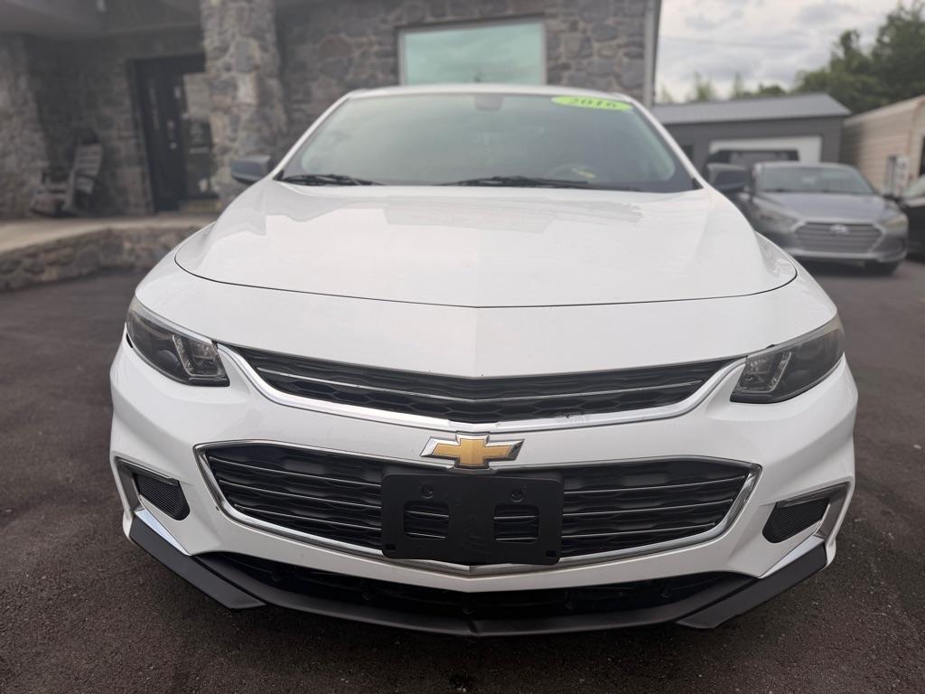 Chevrolet Malibu  2016