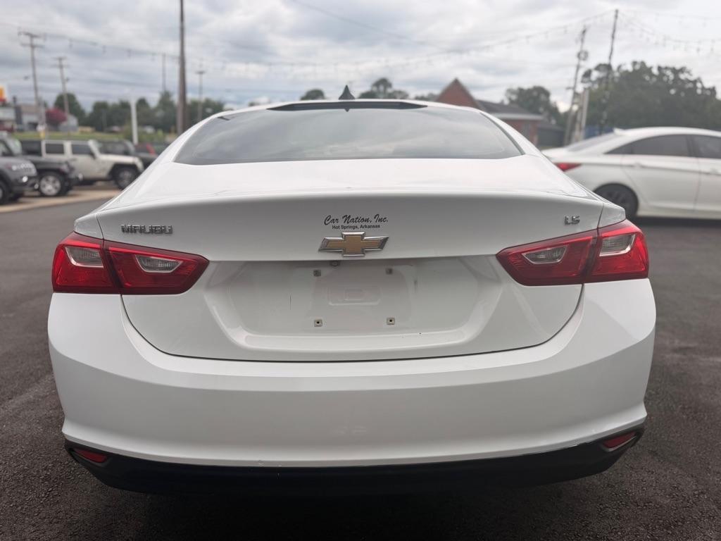 Chevrolet Malibu  2016
