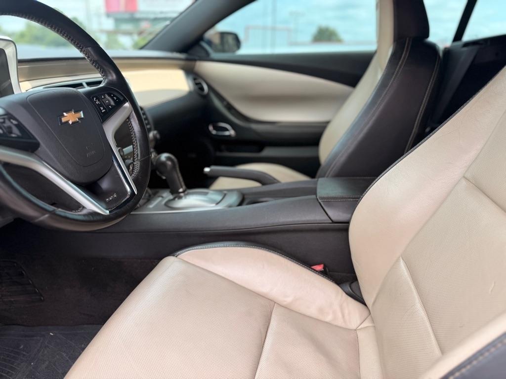 Chevrolet Camaro  2015