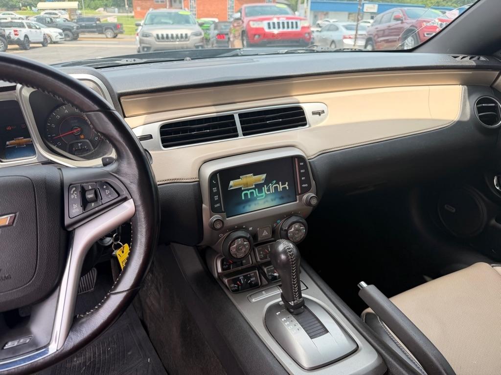Chevrolet Camaro  2015