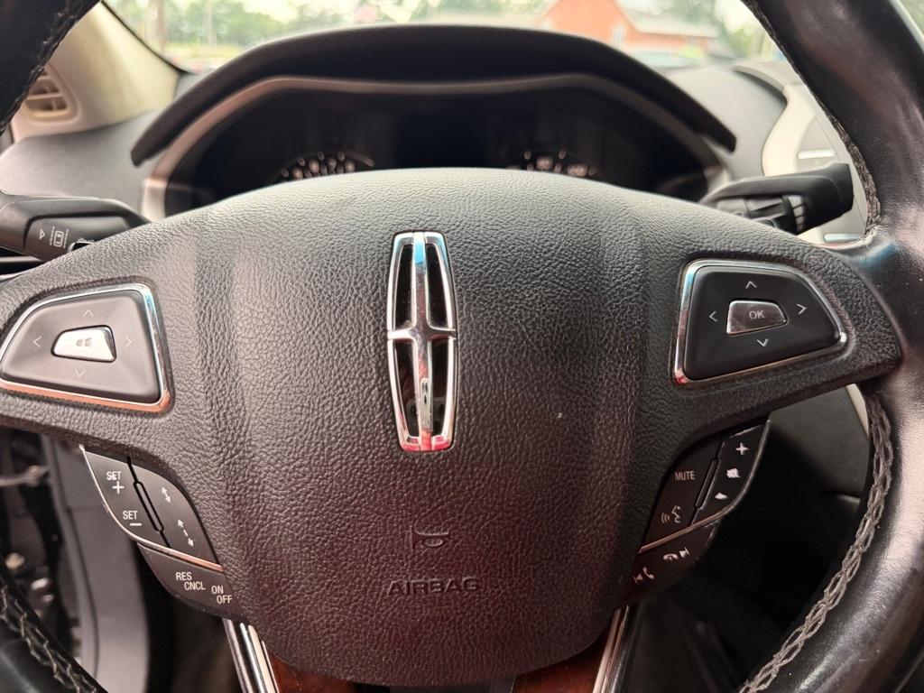 Lincoln MKZ  2016