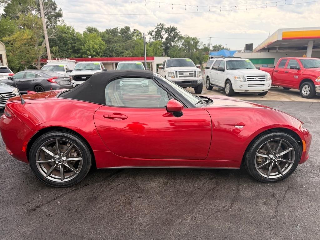 Mazda MX-5 Miata  2016