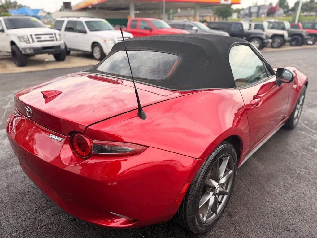 Mazda MX-5 Miata  2016