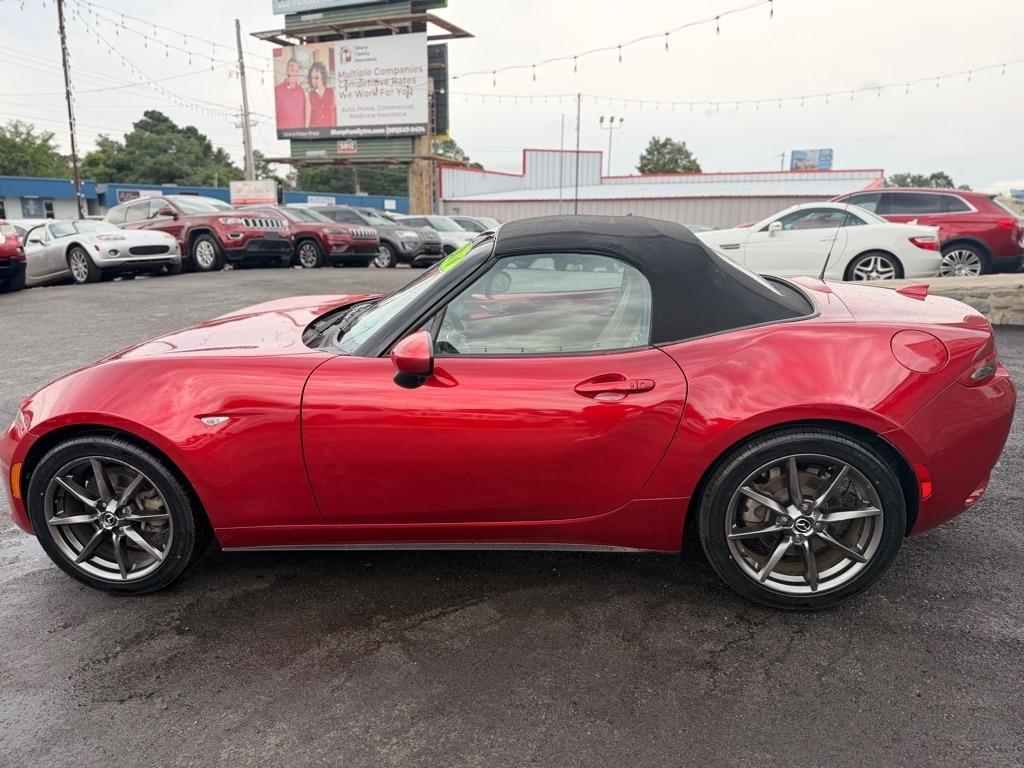 Mazda MX-5 Miata  2016