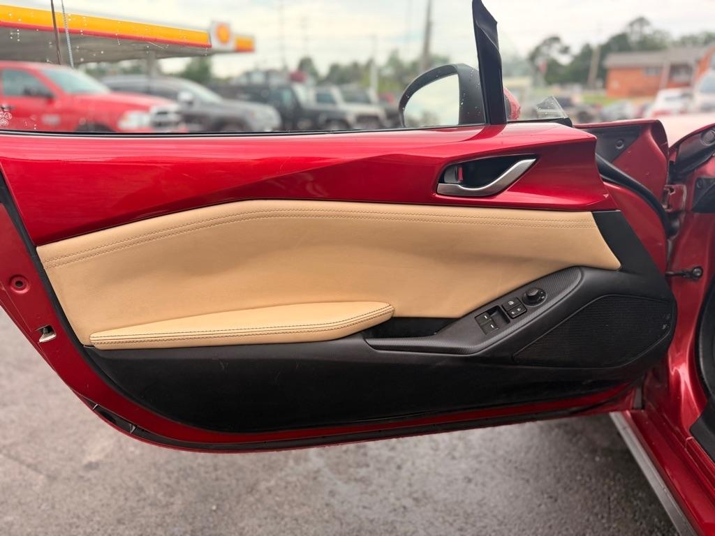 Mazda MX-5 Miata  2016