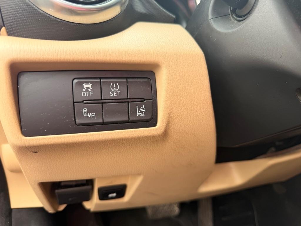 Mazda MX-5 Miata  2016